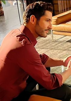 Dorisd_r's tweet photo. Goodbye penthouse, goodbye beautiful story, goodbye Lucifer💜😢
bts #Lucifer6 #TomEllis
foto @JOSHSTYLELA https://t.co/GkMfs4l5Bq