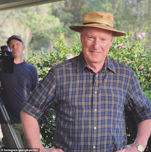 NowMyNews's tweet photo. Home and away icon Ray Meagher re-signs to star on the soap opera for another FIVE years
https://t.co/0XQ0g56u2a

#EntertainmentNews https://t.co/i0Grd3amth