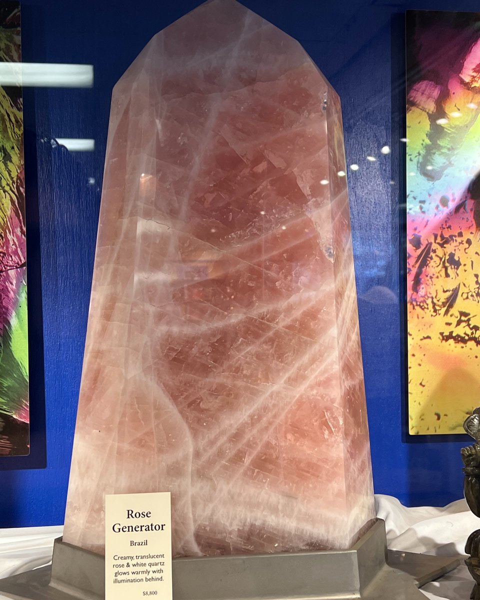 Another gorgeous piece we randomly discovered!
.
.
.
.
#crystaloftheday #crystaldecor #instacrystals #ilovecrystals #stonecollection #crystalstones #crystalstore #crystaljunkie #crystalseller #realstone #chakrastones #healingjewerly #reikilove #losbanos #merced #turlock #modesto