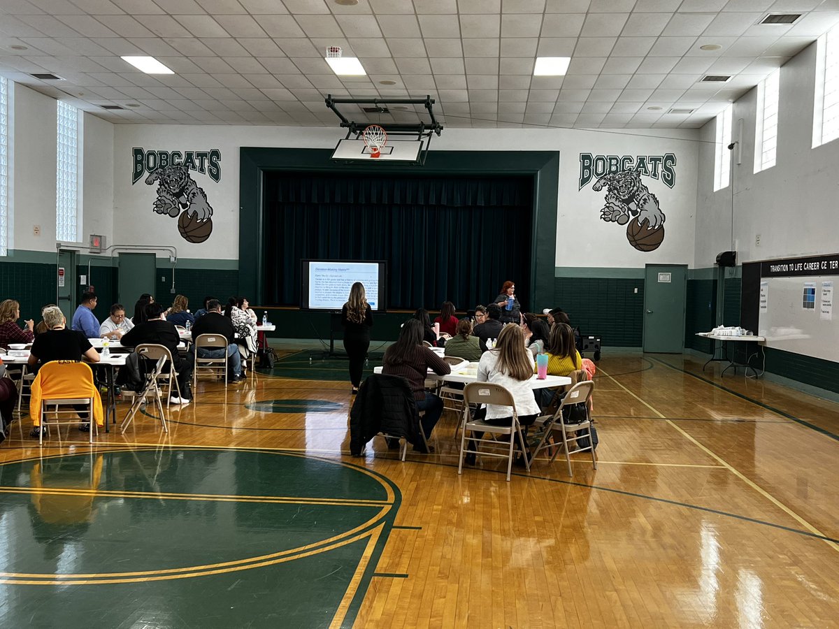 YISD_SPED's tweet photo. Another day another @CPI_Training provided by @YISD_SPED presented by @isabel_yisd and Ashley Velasquez @#cpitraining #yisdsped #thedistrict https://t.co/GUFKBHEbHP