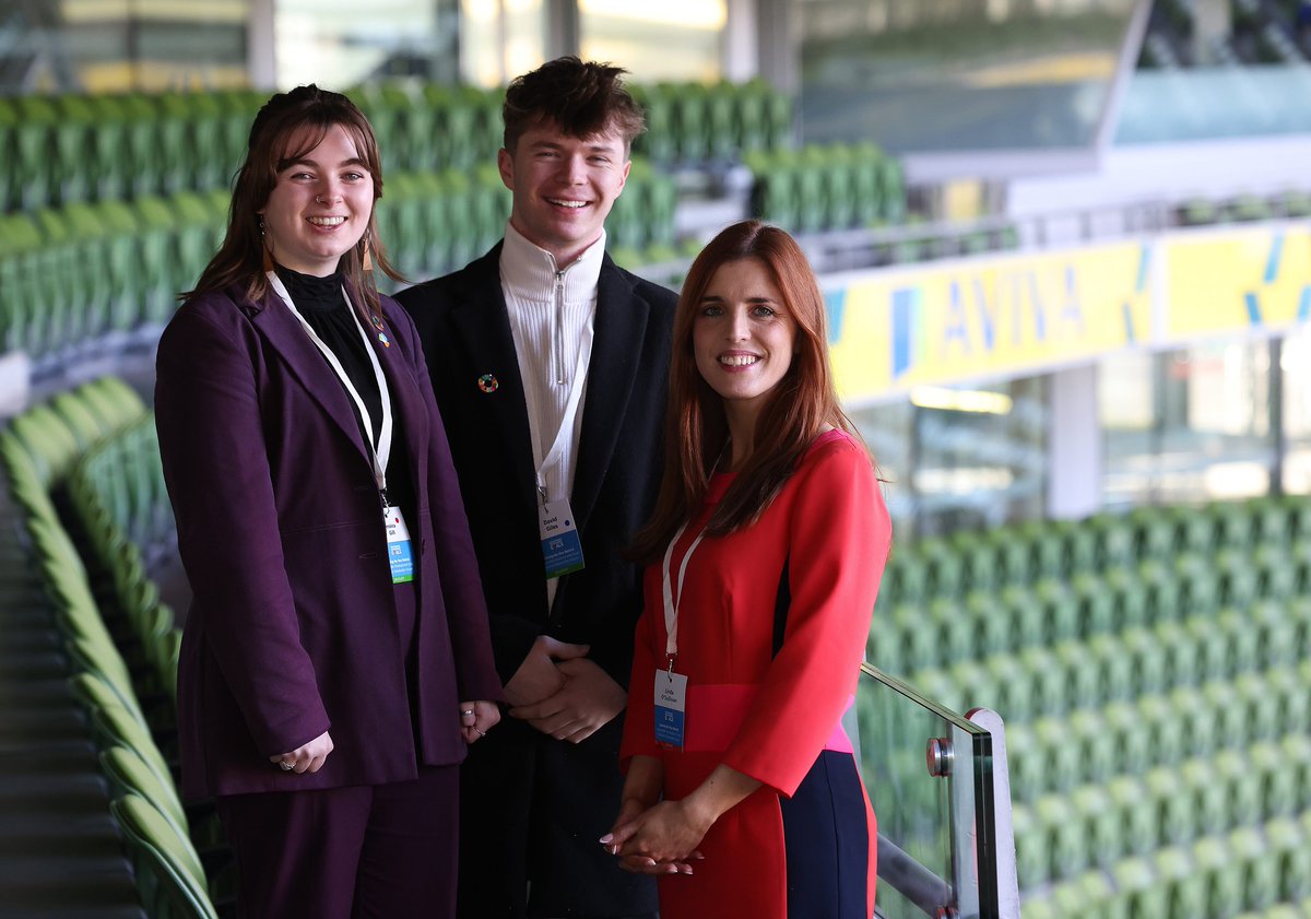 It was an honour to give the closing remarks at the SDG National Stakeholder Forum yesterday. Leaving No One Behind means ensuring that youth participation is meaningful! 
#SDGsIRL