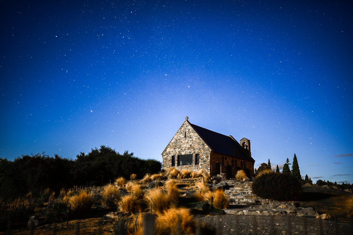 capturedbydanny's tweet photo. under the southern skies
#laketekaponz #churchofthegoodshepherd #photography #photographyart #photographylife #laketekapo #church #landscape #lake #tekapo #nikond750 #stars #astronomy #space #galaxy #skies #sky #nightsky #nightskies #NZMustDo #airnzshareme #newzealand #explorenz https://t.co/8fh5hptlo4