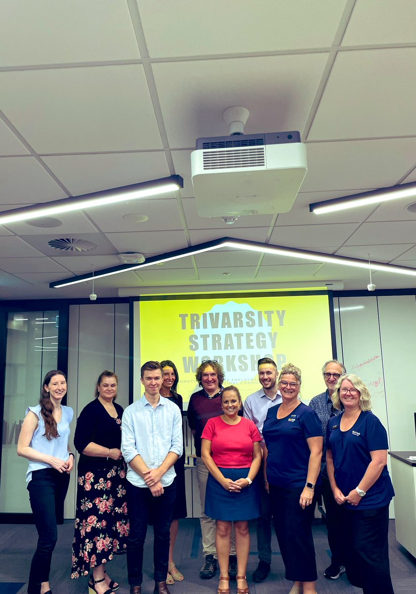 Glad to have been part of a trivarsity workshop attended by representatives of <a href="/LawUniSA/">UniSA Law</a> <a href="/Adel_Law_School/">Adelaide Law School</a> <a href="/Flinders/">Flinders University</a> <a href="/collawaust/">collawaust</a> &amp; Uni Hub where academics &amp; students brainstormed initiatives to help bridge the gap between regional areas &amp; cities when it comes to working in #law