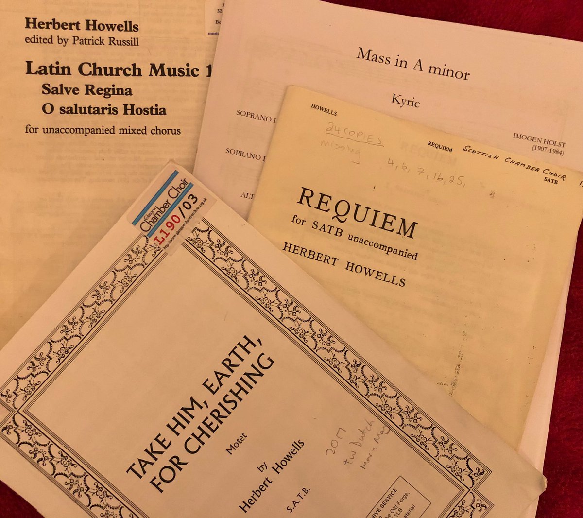 New year, new term, new programme of delightful music, great first rehearsal last night  and already sounding exciting! Thanks to @ScotChambChoir and @GlasCChoir for the music loan 🙏@CanongateKirk #herberthowells #imogenholst #requiem #mass #choralmusic #edinburgh #livemusic