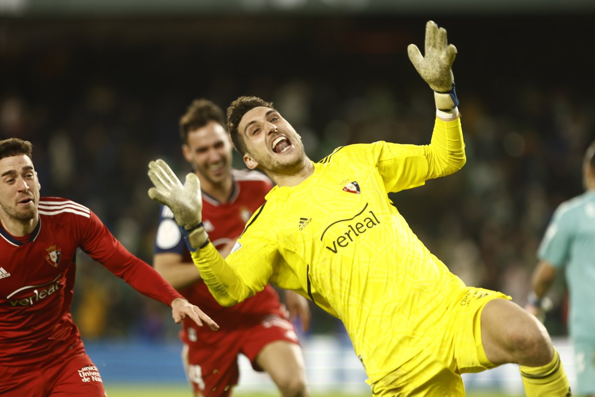🤪 No hay mejor foto para definir lo vuestro.

Es imposible quereros más, chavales.

#RealBetisOsasuna #CopaDelRey