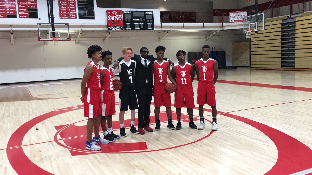 Rest easy Coach E  <a href="/_ATLHOOPS/">Emory</a> 🙏🏾