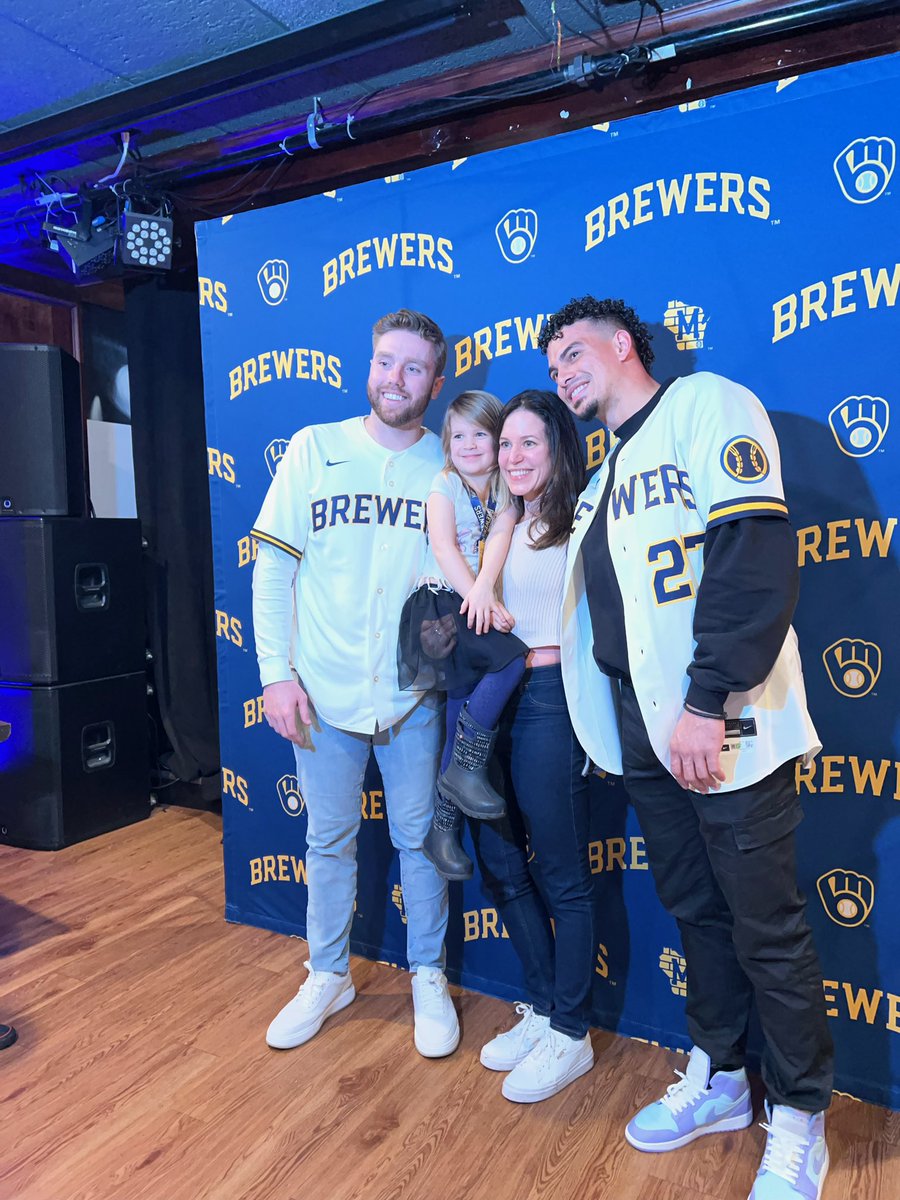 Brewers tweet picture