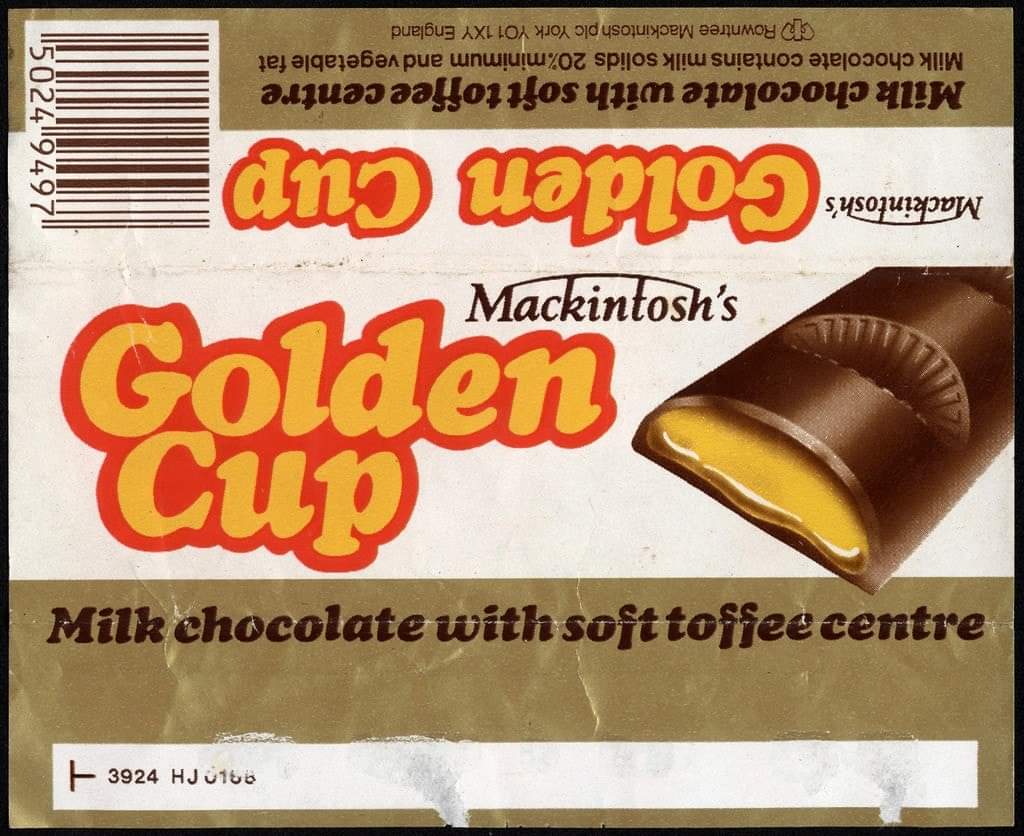 seventiesuk's tweet photo. Mackintosh's Golden Cup 🍫🍫 https://t.co/2yg0l6fQfa