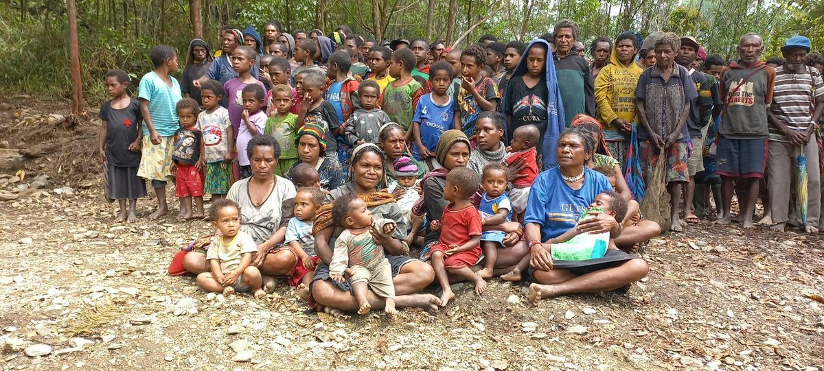 Pemerintah Indonesia mengabaikan lebih dari 60.000 pengungsi internal dari Nduga, Puncak, Intan Jaya, Maybrat, Pegunungan Bintang, dan Yahukimo, dampak konflik bersenjata antara TPN-PB dan pasukan keamanan Indonesia humanrightsmonitor.org/id/berita/idp-…