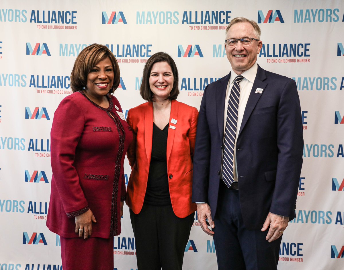 CityofMesaMayor's tweet photo. No community goes untouched by food insecurity, and every Mayor has a role to play in addressing childhood hunger. I’m honored to serve as Chair of the Mayors Alliance to End Childhood Hunger. @nokidhungry #MayorsHungerAlliance #MayorsDC23 https://t.co/iz9C0HMA6e https://t.co/Wq6gcLPYmg
