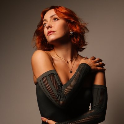 elizabeth__arm's tweet photo. #NewProfilePic https://t.co/ElZf3vxtAi