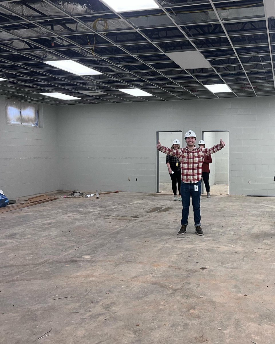 West Hall Art tweet media