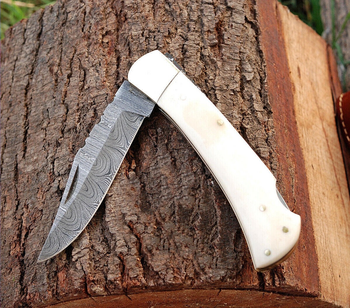 Hand Forged Damascus Steel Pocket/ Folding Knife with Bone Handle
For Sale
DM me here and Place your Order Thank You!

#knives #KnivesOut #knife #knifefight #edc #Cowboys #COWBOY #CowboyNation #hunting #USA #Texas #grillhunter_knives
