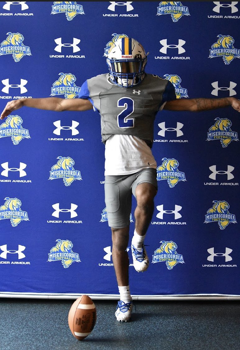 Jamiel Horne (@jamiel05740171) on Twitter photo Thank you <a href="/MUCougarsFB/">Misericordia University Football</a> for taking me for a visit @MisericordiaHFC <a href="/Coach_BWiLL21/">Coach Brandon Williams</a> Thank you <a href="/MUCougarsFB/">Misericordia University Football</a> for taking me for a visit @MisericordiaHFC <a href="/Coach_BWiLL21/">Coach Brandon Williams</a>