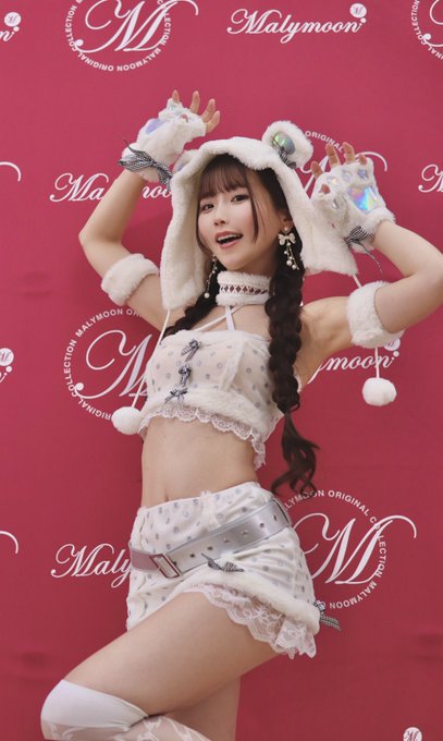 Twitterのコスプレ画像31