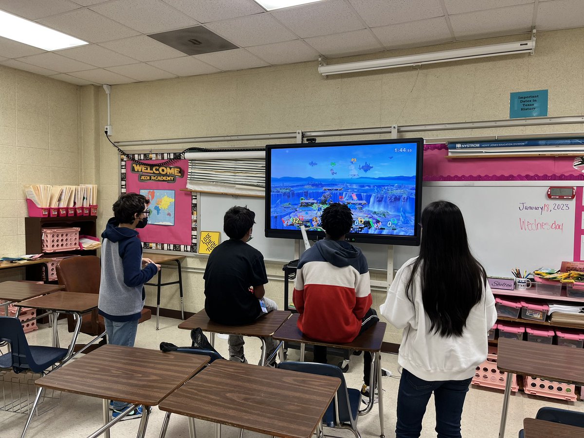 AMS Esports team practicing their game skills for February! <a href="/SPeralta_AMS/">Salvador Peralta</a> <a href="/AldineMS_AISD/">Aldine Middle School</a> <a href="/jpbigboy/">Josh Hicks</a> <a href="/AldineEsports/">Aldine Esports</a> #AMSColts #ColtsDeserveIt