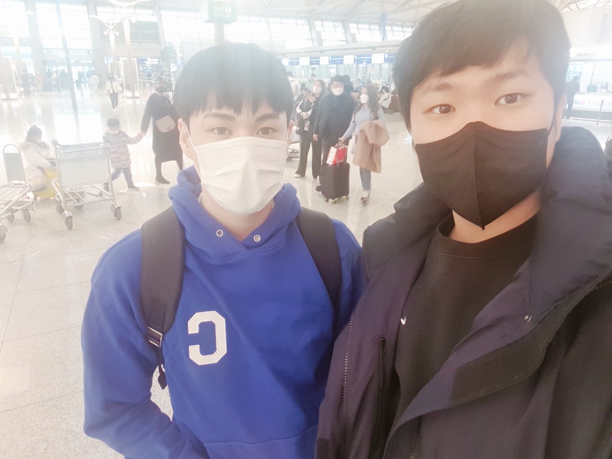 AZYT_Positive's tweet photo. Today is a great day, @yeopbugi   will be playing for  
@TSM  as a starter for season 2023. 
I hope @LCSOfficial  give him a warm welcome 
I`m so happy to see him compete in that amazing region.
#LCS @AZYT_KOREA   #TSM #Bugi https://t.co/mnQj7e8gZQ