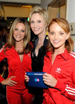 Terri Schuester Updates (@terri_updates) on Twitter photo 