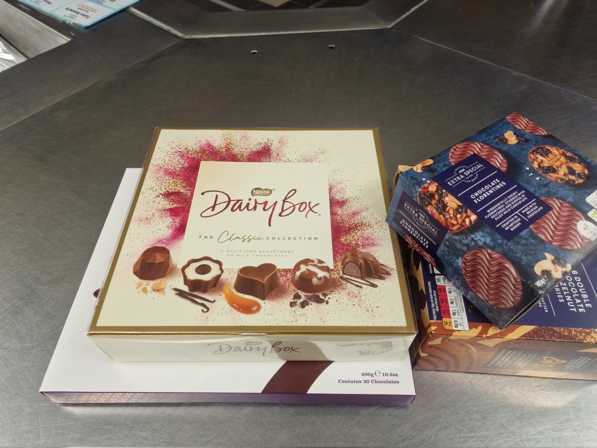 Didn't get a chance to post this yesterday as was a tab busy would just like to say thank you to the lovely nurses at westmorland General hospital who came back down with these goodies for my staff they will be really really appreciated 😊 😋 thank you ❤️