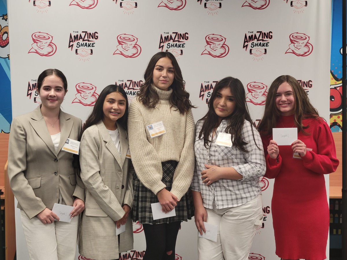 San Gorgonio Middle School (@activitiessgms) on Twitter photo Our 4th Annual Amazing Shake kicked off yesterday with an incredible round 1 and continued today with 3 additional rounds. We are so proud of all our students. Congratulations to all, and good luck to our top 5 moving on to the final round tomorrow! <a href="/ronclarkacademy/">Ron Clark Academy</a> <a href="/Beaumont_SD/">Beaumont Unified School District</a> Our 4th Annual Amazing Shake kicked off yesterday with an incredible round 1 and continued today with 3 additional rounds. We are so proud of all our students. Congratulations to all, and good luck to our top 5 moving on to the final round tomorrow! <a href="/ronclarkacademy/">Ron Clark Academy</a> <a href="/Beaumont_SD/">Beaumont Unified School District</a>