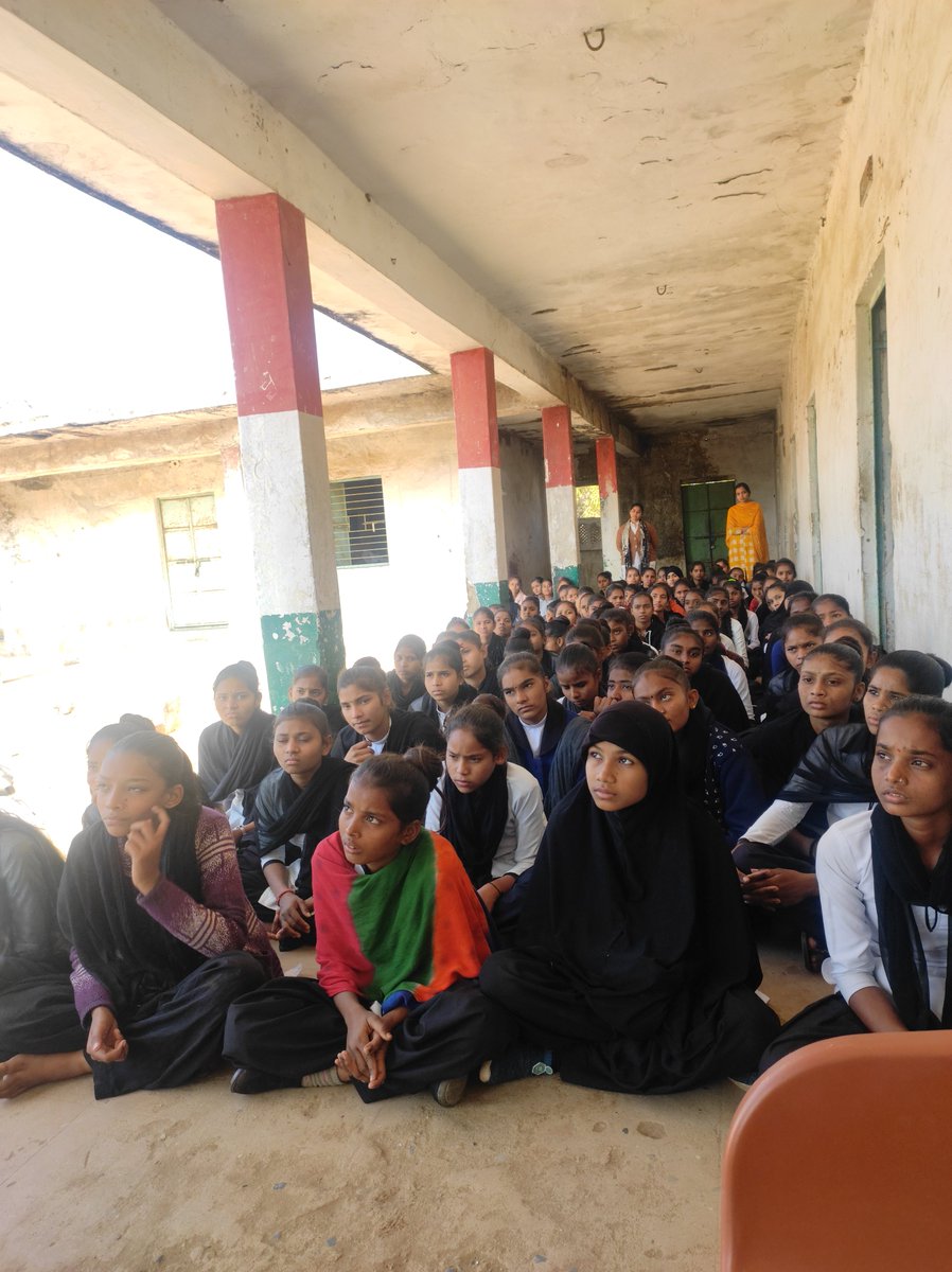 IPalanpur's tweet photo. Iant Palanpur The Seminar of Cyber Security 
At Aadivashi Higher Secondary School,Iqubalgadh
#iant #SCSU #Starcertification #nep2020 https://t.co/6S7cYGGjed
