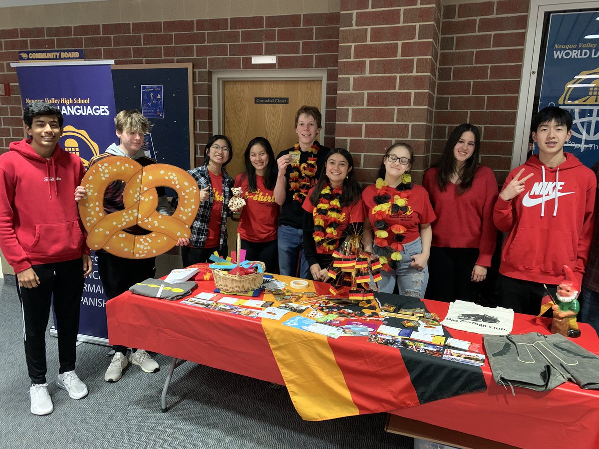 GHS 🇩🇪is Ready to welcome the <a href="/NeuquaValley/">Neuqua Valley High School</a> Class of 2027! <a href="/NVWorldLanguage/">NV WL/EL Department</a> #learngerman