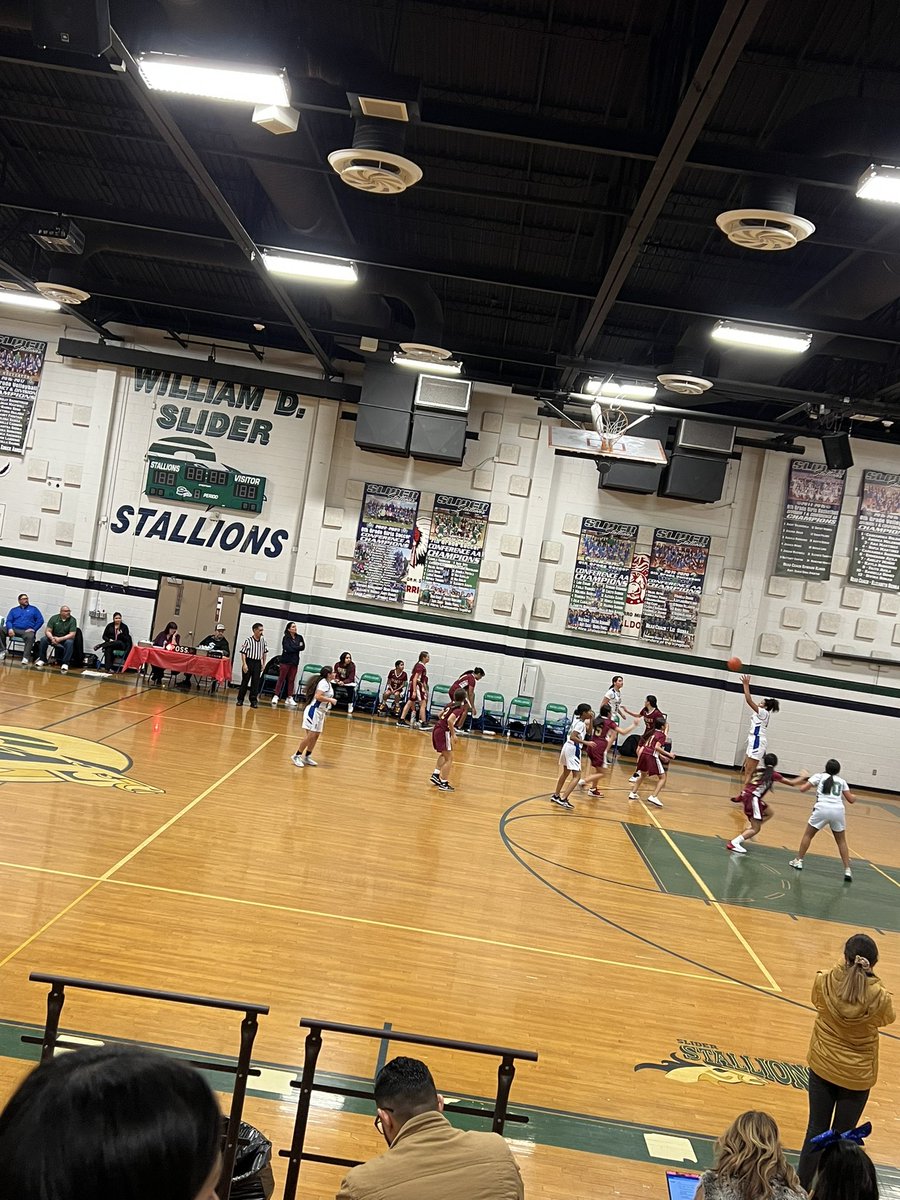 Our Lady Rams Basketball 🐏 in full support for the Lady Stallions & Lady Scorpions! Future Rams 🏀💚🏀💚
@WDSlider_MS @BSybert_PK8 @MontwoodHS 
#futurerams #earnyourhorns #montwood