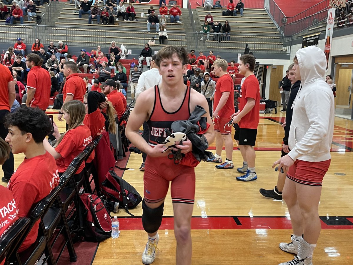 Absolutely remarkable win for Jays senior Joe Kuster, 5-4 sudden victory after multiple overtimes. Wrestling with a torn ACL, Kuster fought back from injury to win his match. Jays lead Helias 18-3 in this dual. ⁦<a href="/jayswrestling/">JC Jays Wrestling</a>⁩