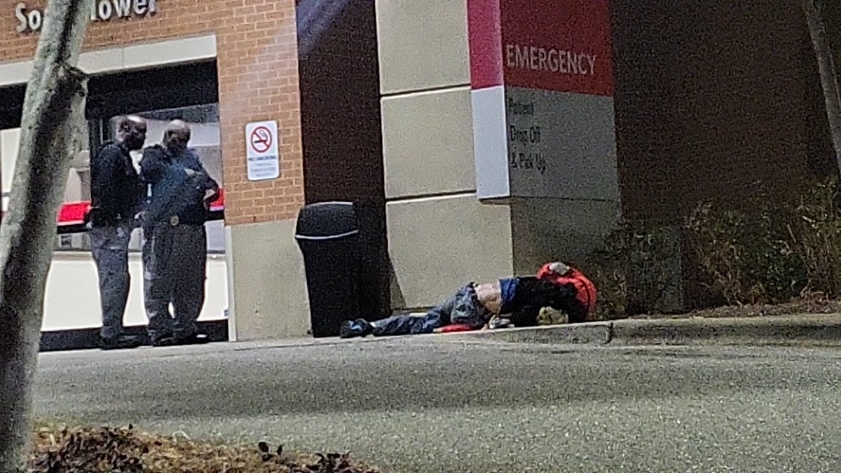 alankthau's tweet photo. @Ascensionorg compassion? This in Birmingham #stvincent 
@WBRCnews https://t.co/0dRn8qKl7J