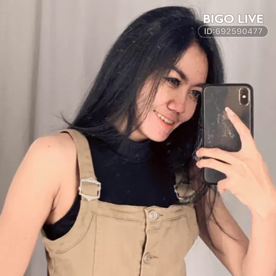 Come and see Ayu Lestari🎙️ streaming live on #BIGOLIVE and make new friends! 
slink.bigovideo.tv/oGnUMc