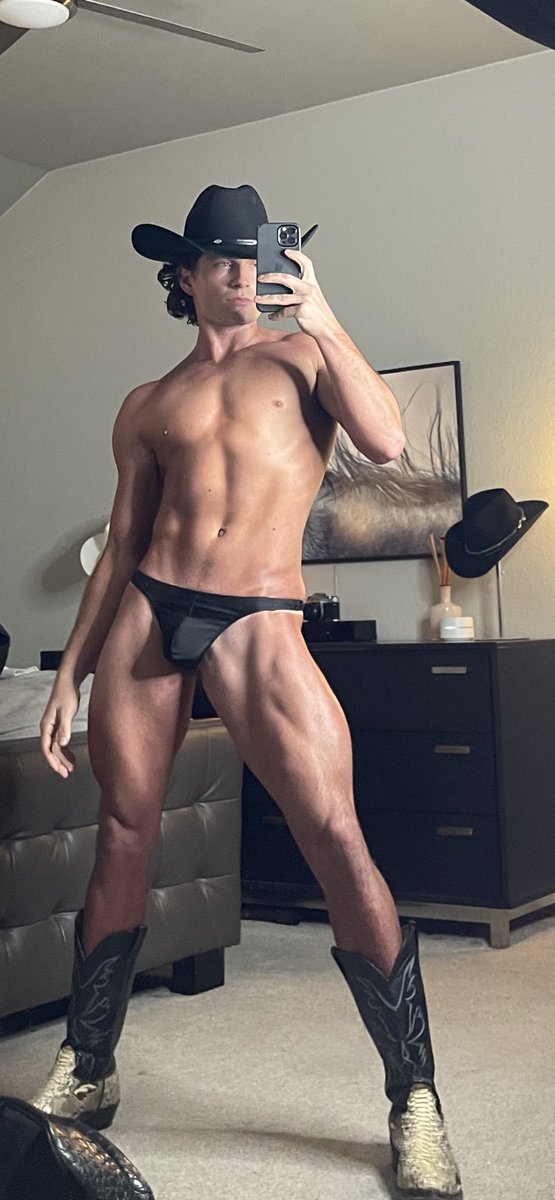 Cameron Wofford (@cowboicam) on Twitter photo 