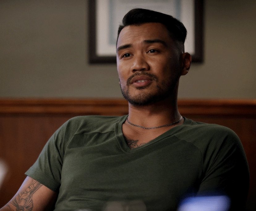 MikeCLeadership's tweet image. Thanks @AlexMallariJr for visiting our class &amp;amp; speaking about goal setting, rising above racism &amp;amp; the importance of faith. Our students are big fans of #ginnyandgeorgia &amp;amp; #theatomproject. It’s so important for our students to see themselves represented @TCDSB Alumni!!!