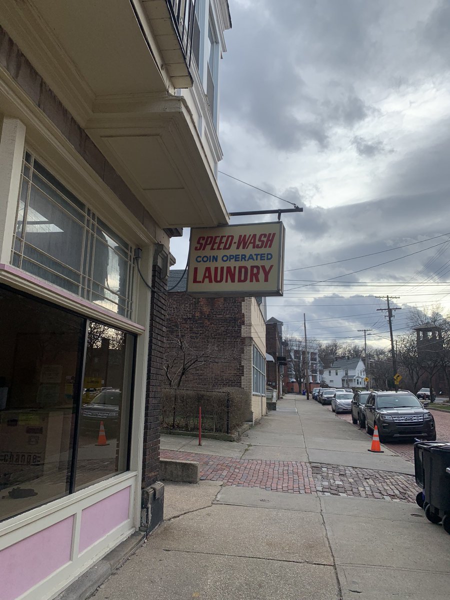 BigNillCollect's tweet image. If I’m away from home - at least I’m not far away from my friends🤘
#NftCoinLaundry #Nftartist