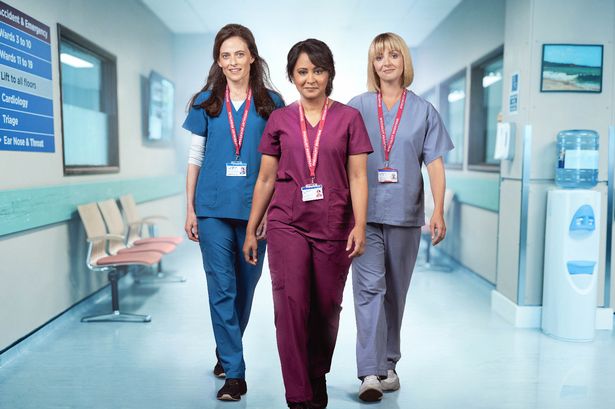 As an NHS nurse returning to the frontline after maternity leave in 2020 & 2022 I feel these three ladies in my bones. I laughed with them, I cried with them, I eye rolled with them (a lot 😂) But most of all I'm proud of them 💖 #Maternal #FrontlineHeroes #womensupportingwomen