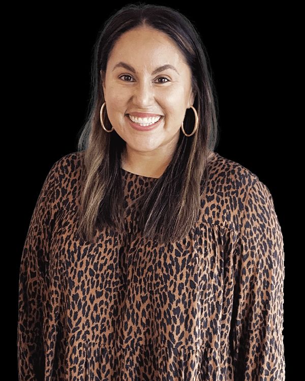 TQ <a href="/angi_ramos/">AngieRamos</a> as 2nd <a href="/CommLead/">UW Comm Lead</a> guest speaker for Strategic #Marketing Communication class I taught last term. A student said “Angi...shared her full career path &amp; was very honest &amp; fun about it all...She came across as a very smart, creative leader.” She's all that &amp; more!