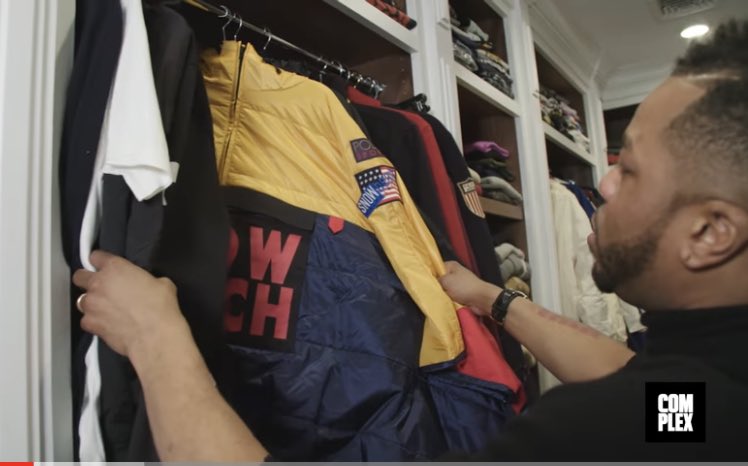 RealJayLane's tweet image. 👑🔥 A Rare Look at Just Blaze's Massive Polo Ralph Lauren Collection youtu.be/lfLKyFLRpSc via @YouTube #LoLife #Polo #PoloRL