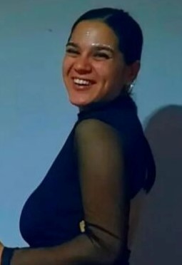 Natalia Oviedo tenía 21 años, vivía en Despeñaderos, provincia de #Cordoba. Estaba desaparecida desde el 17/1, LA MATARON !!!, a golpes !!, y enterraron su cuerpo en una zona rural de Sacanta. Hay un detenido.  Pedimos #Justicia !!!, y basta de femicidios !!. QEPD Natalia😔💜
