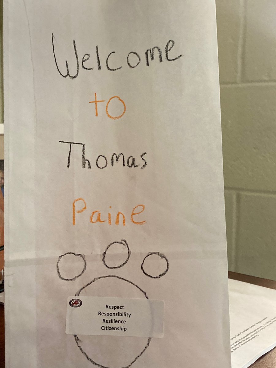 PaineCounselor's tweet photo. Our Kindness Tiger Heroes make welcome bags for our new students! They also give them a tour of the school and give them the welcome bag! @TPaineIES https://t.co/JZ2dFa1JH2