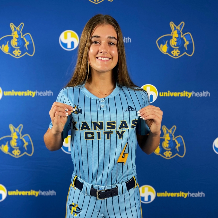 Sienna Franklin tweet media