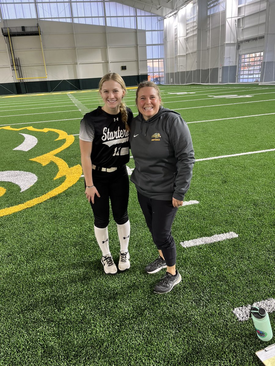 Hannah Soderbeck tweet media