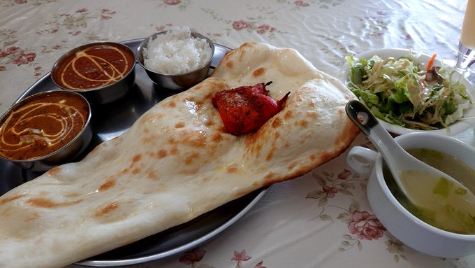 インド気分が抜けなかったので
久々にカレーに来た 