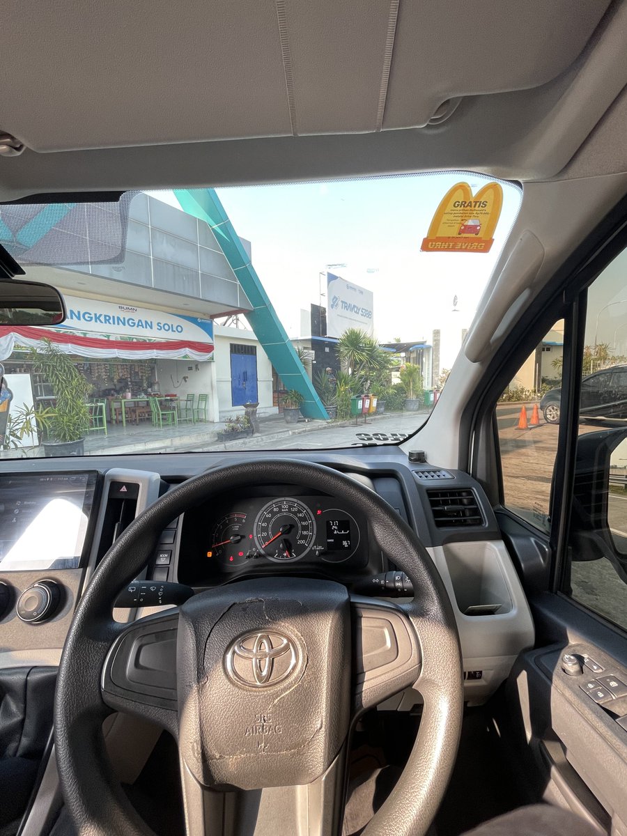 black2gd___'s tweet photo. Kunjungan keluarga ,Lanud adi soemarmo Solo-Jateng https://t.co/DhdBJxDZRn