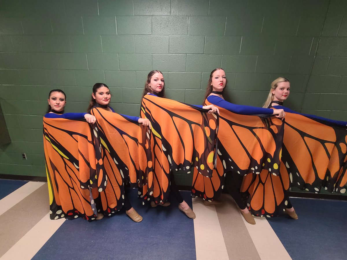 AJMSdance's tweet photo. Bravo Jones Dancers at tonight's NISD Winter Spectacular! 
@NISDJones
 
@NISDJonesSTEM
 
@NISDFineArts
 
@NISD https://t.co/RwY8xww0Hm