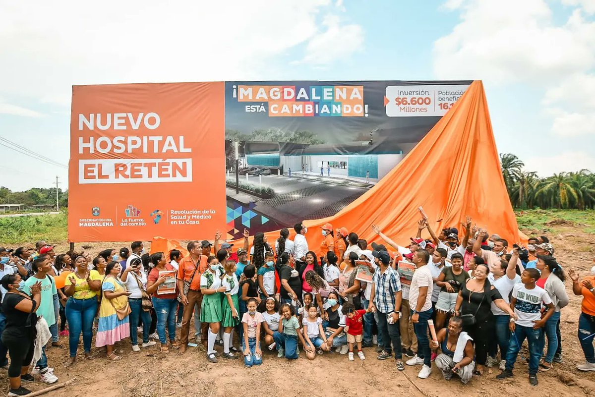 Rubenpe_62's tweet photo. Y ni que decir de otros hospitales de segundo y primer nivel convertidos en verdaderos fortines politiqueros. ESE Hospital de #ElReten merece un capitulo aparte que después les contaré, incluida la valla que inauguró @carlosecaicedo en plena campaña política. (F.c.d.I) https://t.co/vuDKSZNFrq