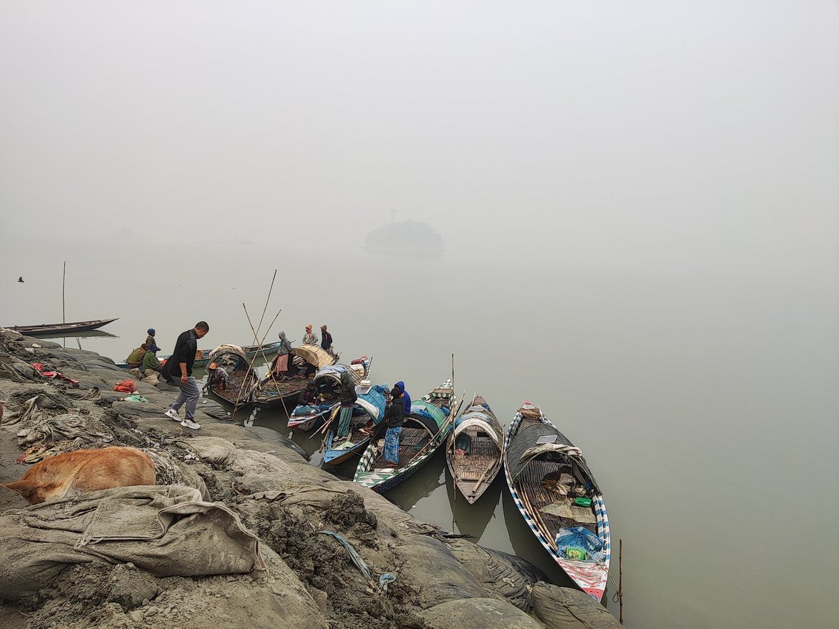 xhobdo's tweet image. Stories from Brahmaputra...

📍 Brahmaputra Riverside, Uzan Bazaar, Guwahati, Assam  #EverydayNEIndia  #ShotOnXiaomi #Mi11x #xhobdo
