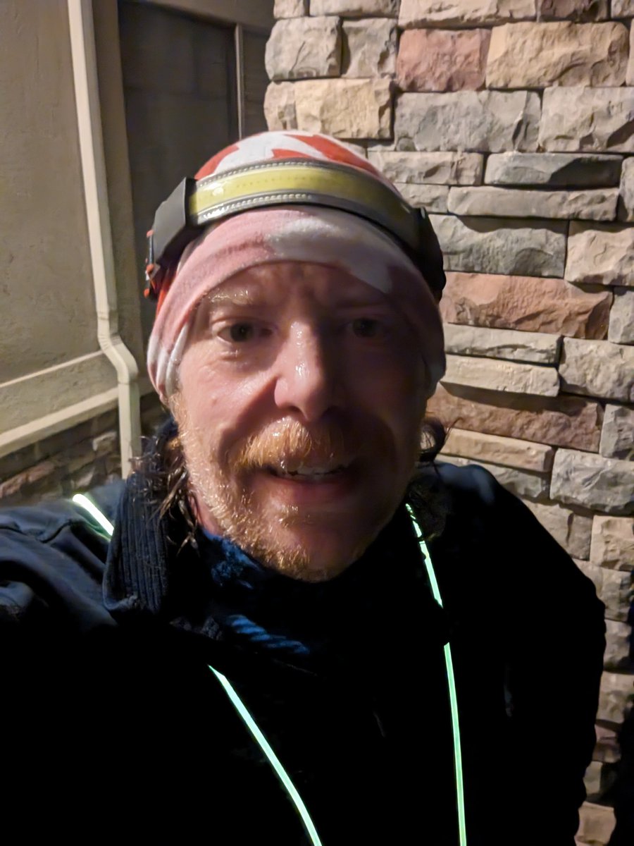 A little chilly, 26 degrees. But a good way to get some miles in.

I earned a badge on Garmin Connect.

#running #goodlookingrunners #garmin #beatyesterday #leagueofgarmin