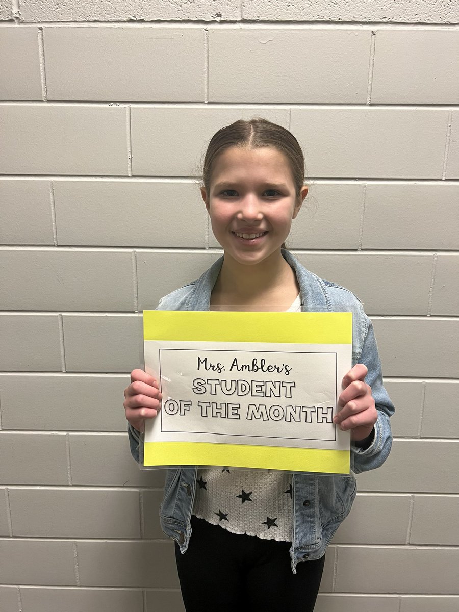 MrsAmblerYES's tweet photo. Such a polite and kind student! Very deserving! 💚🤍🐯 https://t.co/Jul8dVU6Ws