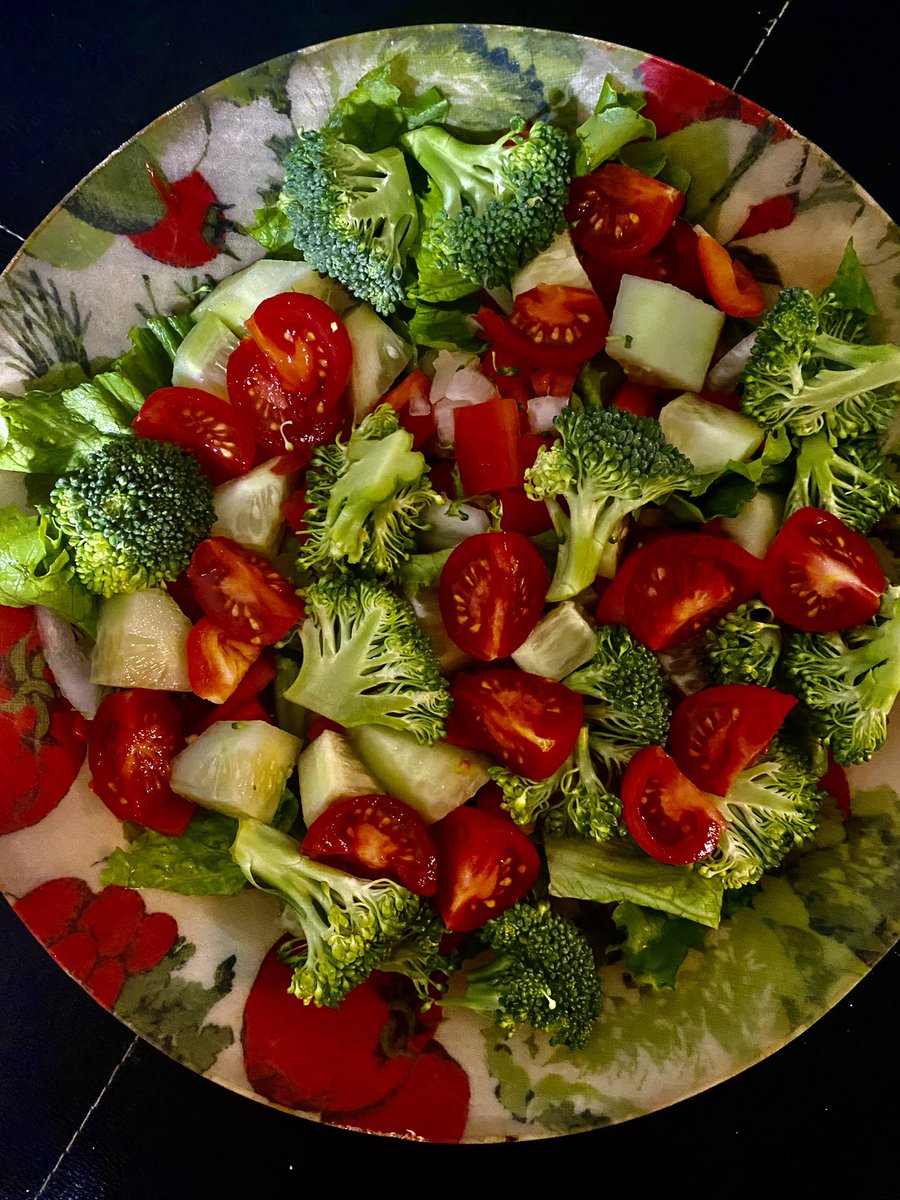 TlrWorldWidellc's tweet image. It’s done ☑️ &amp;amp; time for dinner 🍽 Who wants some 🤔 #Twitter #Wednesday #WednesdayDinner  #TrumpsAmerica 🇺🇸 ☝️☝️☝️☝️☝️☝️Let’s Chow Down 🙃 YUM 😋 #StraightOuttaMalibu #Malibu 🏝 let’s ride 🌊 🏄🏿