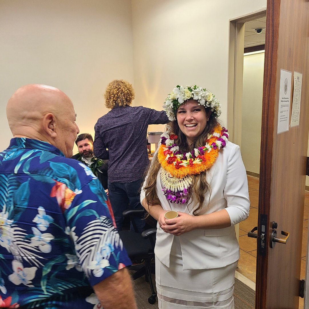 RepNHB's tweet photo. The 2023 Legislature is now in Session! Mahalo to my mom, dad, friends, supporters, and fellow elected officials who came by to wish me and my team good luck! 🍀 

#RepNHB #TeamNHB #OpeningDay #HawaiiCapitol #Kailua #KaneoheBay #HawaiiStateHouse https://t.co/9eIV4g4yMS