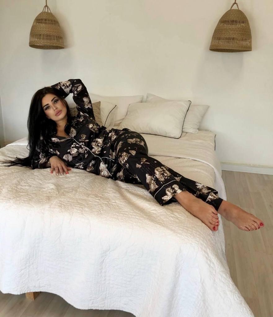 MoroccoRiyadh's tweet photo. Hi Im saky from russia cantact me for make amazing time for you and enjoyee moment 
+79894414803 https://t.co/iaztB5iP61